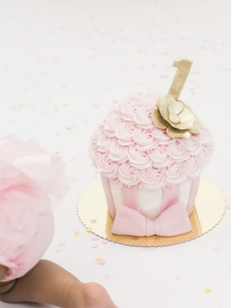 Cake smash fotoshoot roze